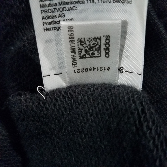 Adidas Cropped Hoodie CR4766 Black Noir Sweatshirt Size XL NEW - Picture 9 of 11